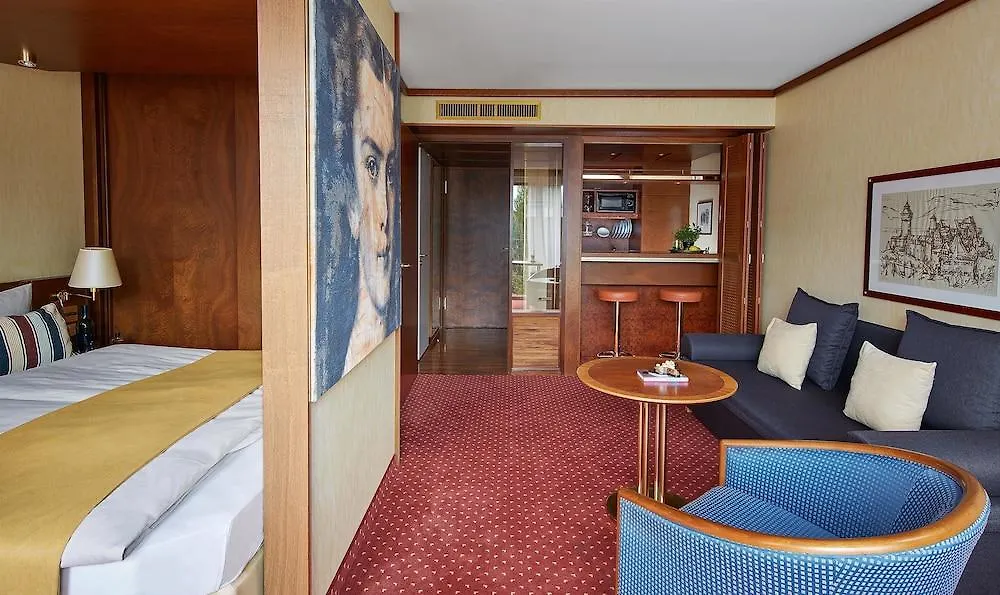 Living Hotel Prinzessin Elisabeth Munich 4*,
